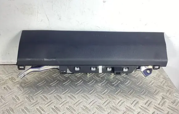 Lexus IS III XE30 Knee airbag 0589P1000369