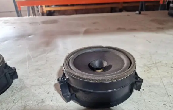 Ford Ranger Front door speaker AB3919B171BA