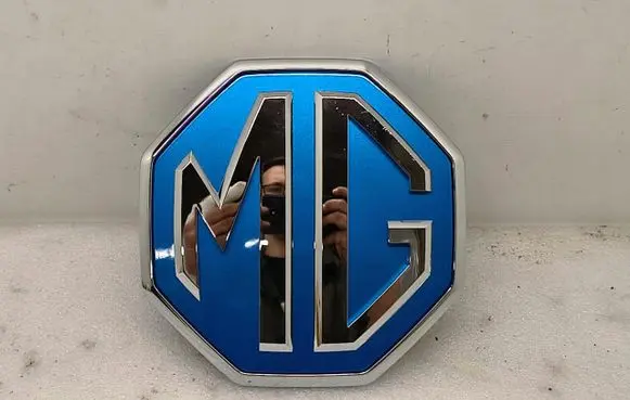 MG ZS Manufacturer badge logo/emblem 