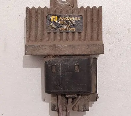 Renault Laguna II Glow plug pre-heat relay 7700115078 BEDD712