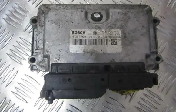 Iveco Daily 30.8 - 9 Engine control unit/module 0281020105 11510318