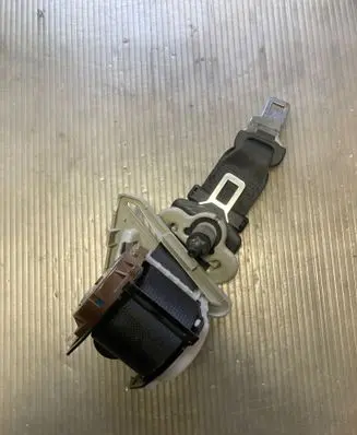 Nissan Qashqai+2 Third row seat belt 89844EY10A 045822