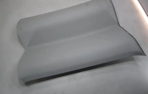 (D)pillar trim (top)
