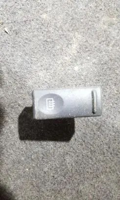 Renault 19 Windscreen/window heater switch