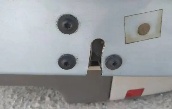 Chrysler Pacifica Rear door lock