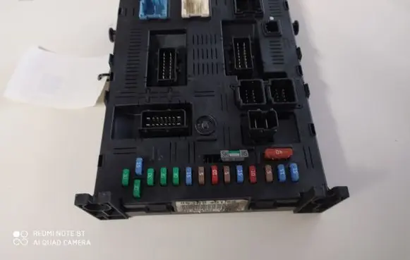 Peugeot 407 Comfort/convenience module 9661940180 281171731B