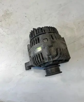 Audi A4 S4 B5 8D Generator/alternator 0000306 0891730VW