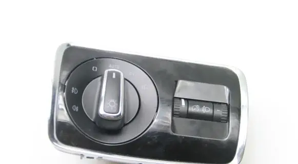 Skoda Superb B6 (3T) Light switch 3T0941431B