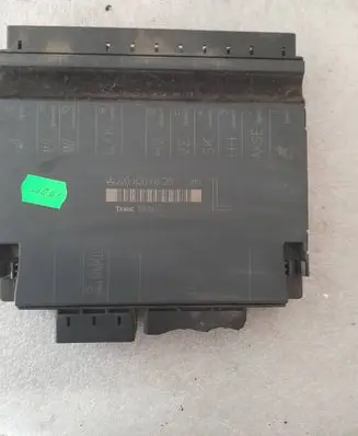 Mercedes-Benz S W220 Seat control module a2208206826 2208206826