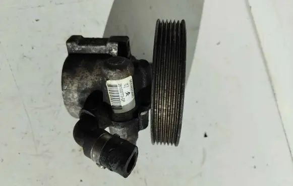 Power steering pump