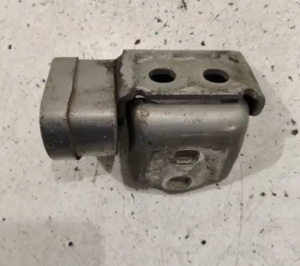 Renault Scenic II - Grand scenic II Rear door lower hinge