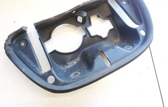 Nissan Leaf I (ZE0) Other interior part 657303nl