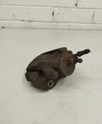 Ford Focus Front brake caliper LG00