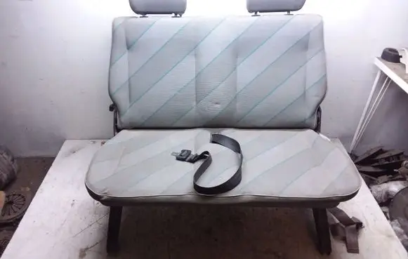 Volkswagen Transporter - Caravelle T4 Rear seat 