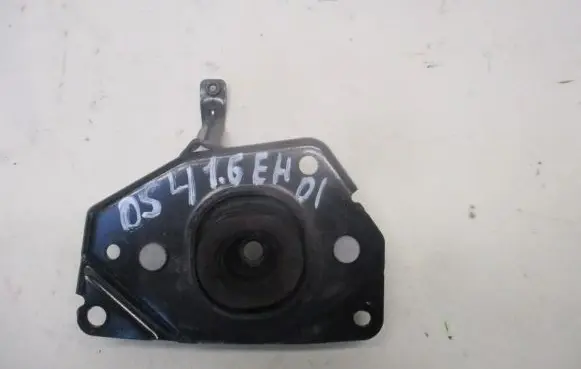 Citroen DS4 Gearbox mounting bracket