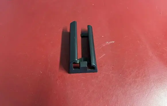 BMW X5 G05 Front driver seat rail trim 6995685 52106995685