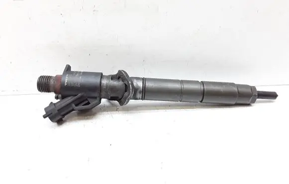 Volvo V70 Fuel injector 31272690 0445116016