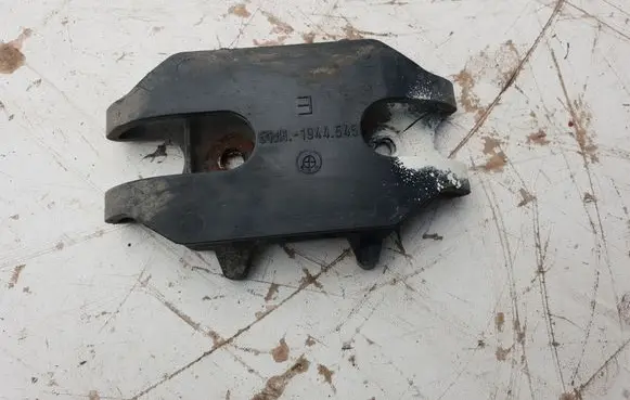 BMW 5 E34 Front bumper support beam 1944545 51111944545