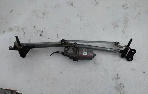 Land Rover Evoque I Front wiper linkage and motor L538LHD