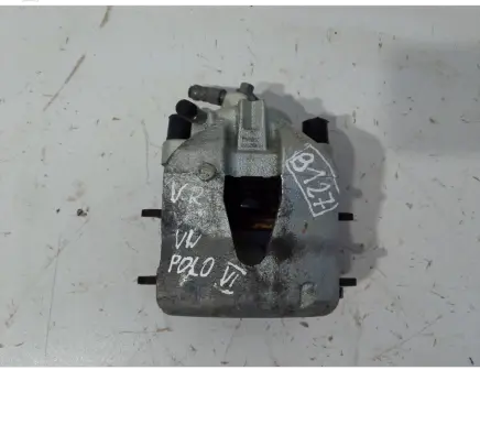 Volkswagen Polo VI Front brake caliper VCF117