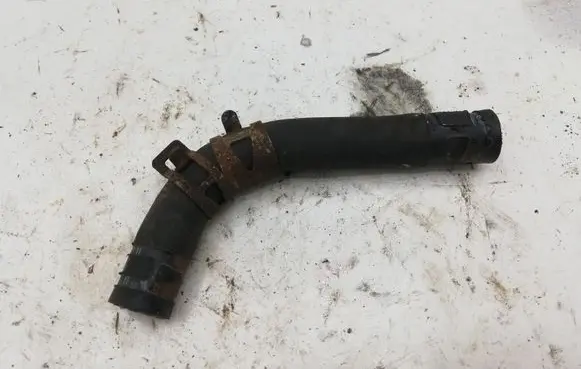 Suzuki Grand Vitara II Engine coolant pipe/hose NOCODE