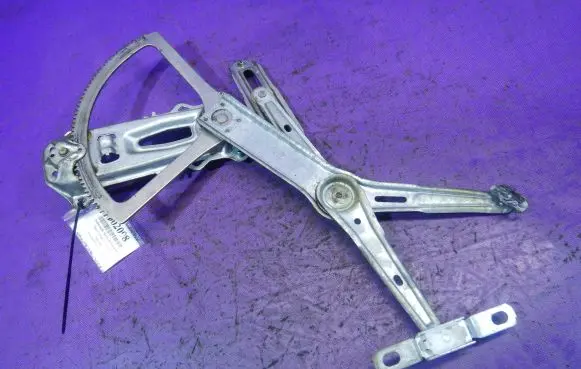 Opel Corsa C Front door window regulator with motor 09113365