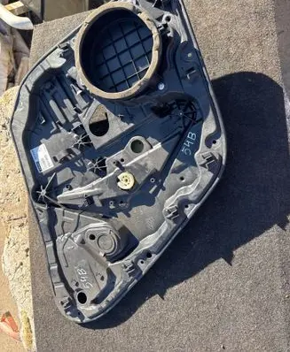 Volvo V40 Rear window lifting mechanism without motor 31276217 3561960