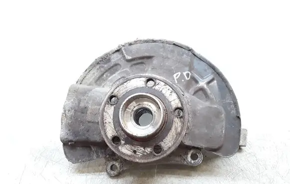 Volvo V70 Front wheel hub spindle knuckle