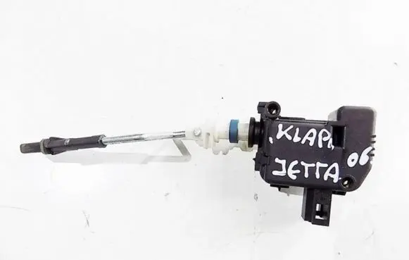 Volkswagen Jetta V Tailgate boot lock/latch motor 1k5810773