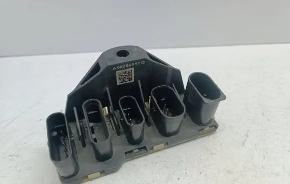 Mercedes-Benz E W213 Current control relay A0005459712