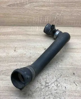 BMW 5 E39 Engine coolant pipe/hose 1436373 1436372