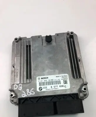 BMW X5 F15 Engine control unit/module ECU 8577838 0281030740