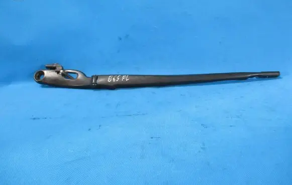 BMW 7 E65 E66 Front wiper blade arm