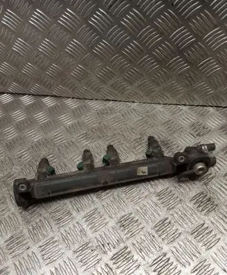 Volkswagen Golf IV Fuel main line pipe 06A133317A