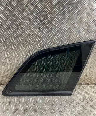 Audi Q7 4M Rear side window 4M0845298AA