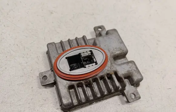 BMW 7 F01 F02 F03 F04 Xenon control unit/module 7237647 63117237647 63117237644