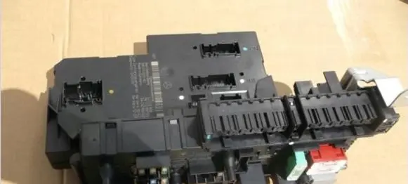 Mercedes-Benz SLK R172 SAM control unit A1729002609