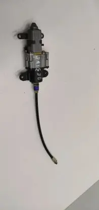 Chrysler Voyager Central locking motor 7746804601