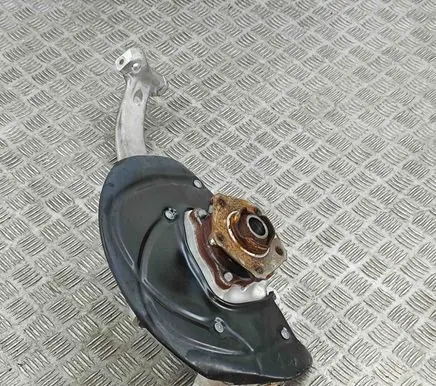 Volkswagen Touareg III Front wheel hub 4M0407559