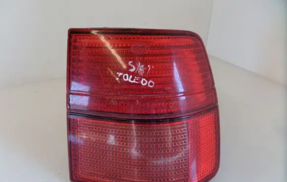 Seat Toledo I (1L) Rear/tail lights 96164800