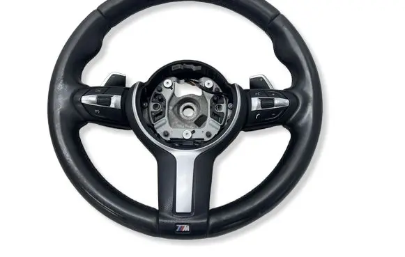 BMW 1 F20 F21 Steering wheel 7850406