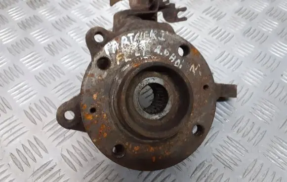 Peugeot Partner Front wheel hub spindle knuckle