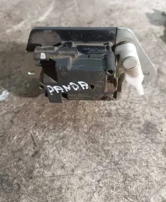 Loading door lock