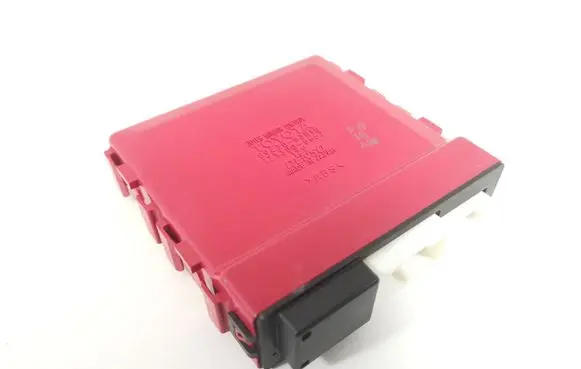 Lexus IS 220D-250-350 Wing mirror control module 89430-53010