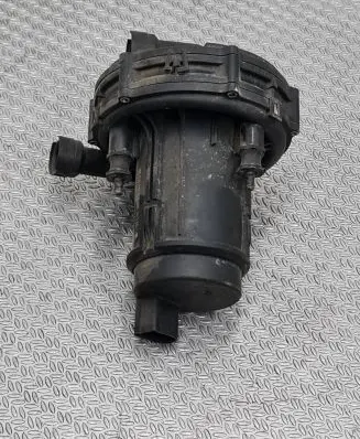 Audi TT Mk1 Secondary air pump 078906601D 72185112