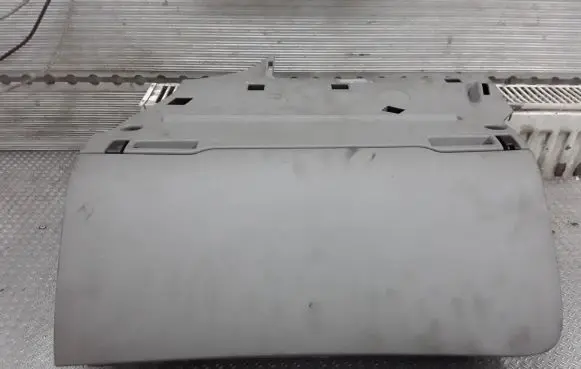 Glove box set