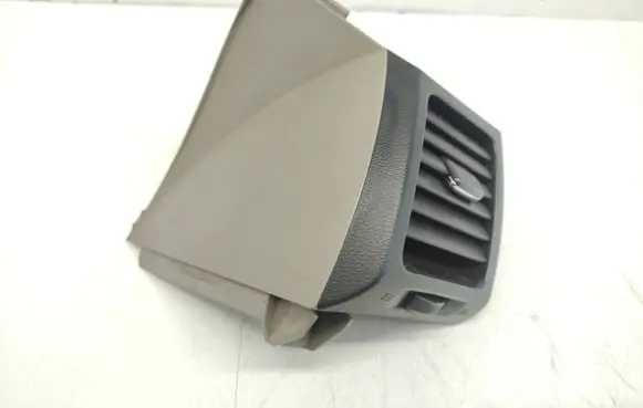 Mitsubishi Grandis Dashboard side air vent grill/cover trim GN71104670