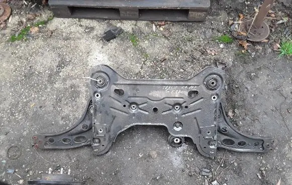 Renault Trafic III (X82) Front subframe