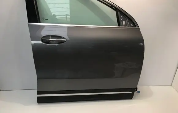 Mercedes-Benz GLA H247 Front door PRZOD