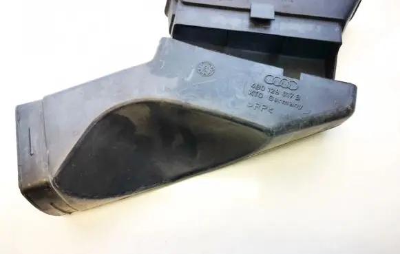 Audi A6 S6 C5 4B Air intake hose/pipe 4b0129617b